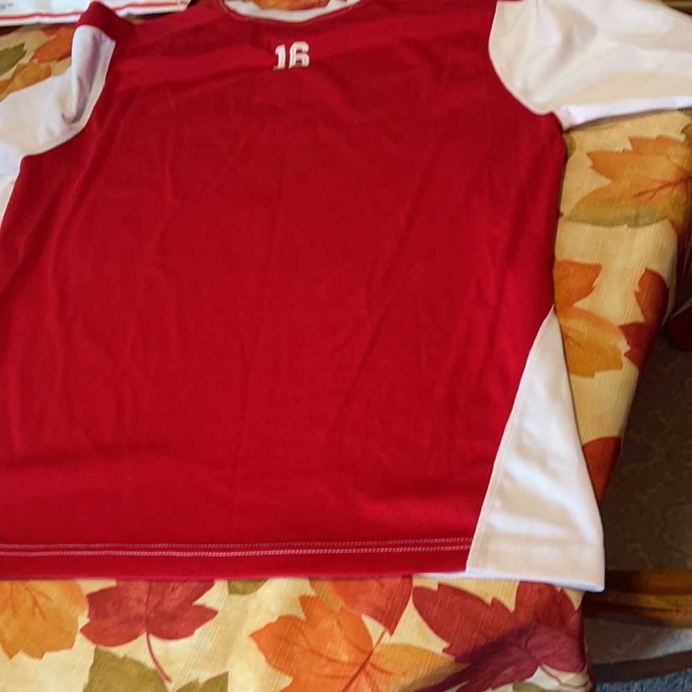 Used men’s T-shirt size L - Picture 6 of 10